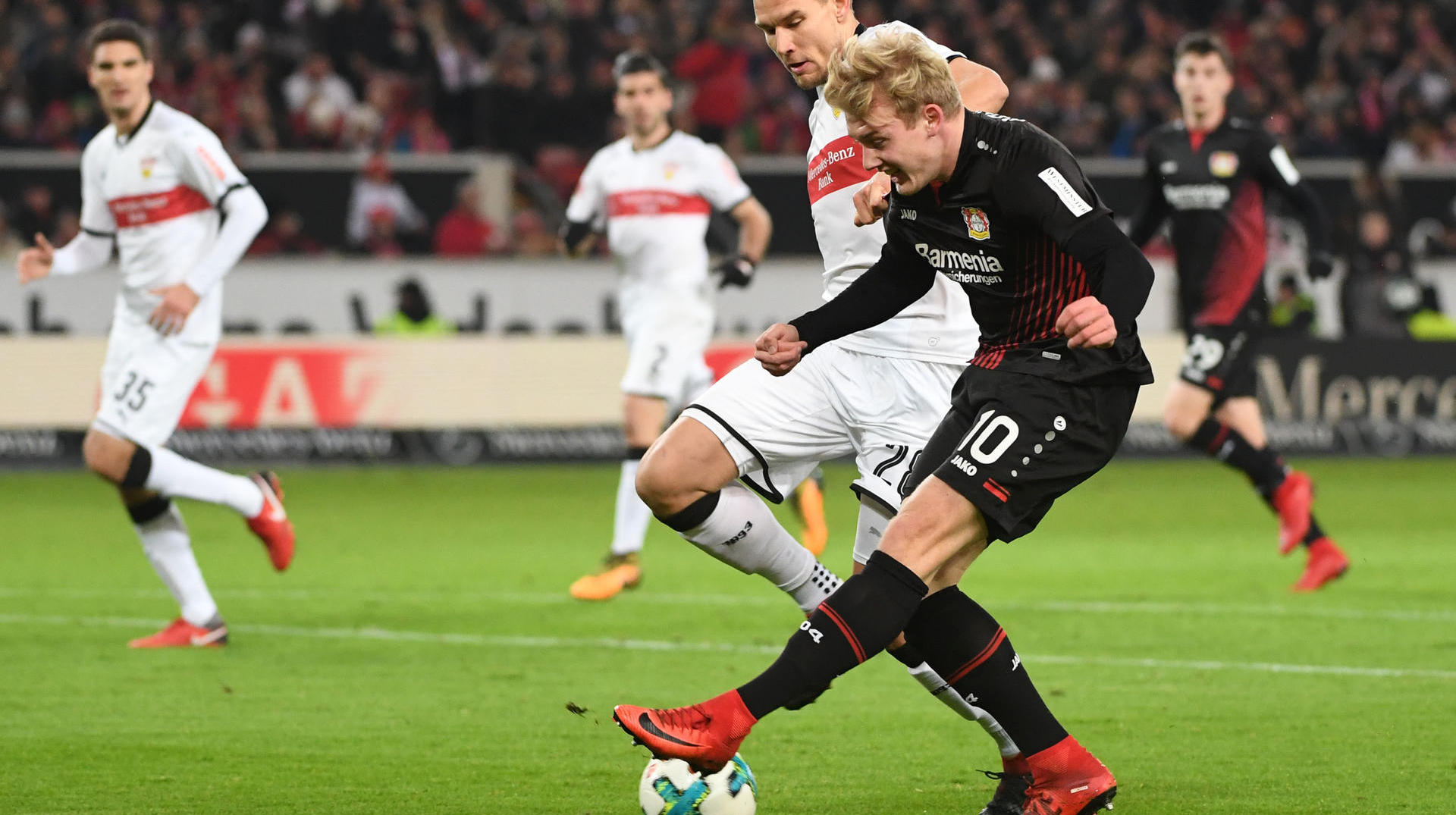 Soi keo tai xiu Bayer Leverkusen vs Stuttgart chi tiet