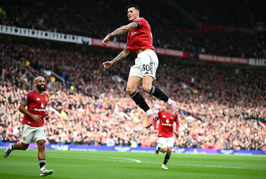 Nhan dinh keo Sunderland vs MU toi nay